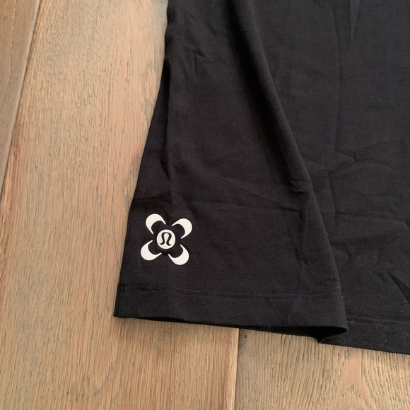 Seawheeze All yours tee size 2 - Picture 5 of 5